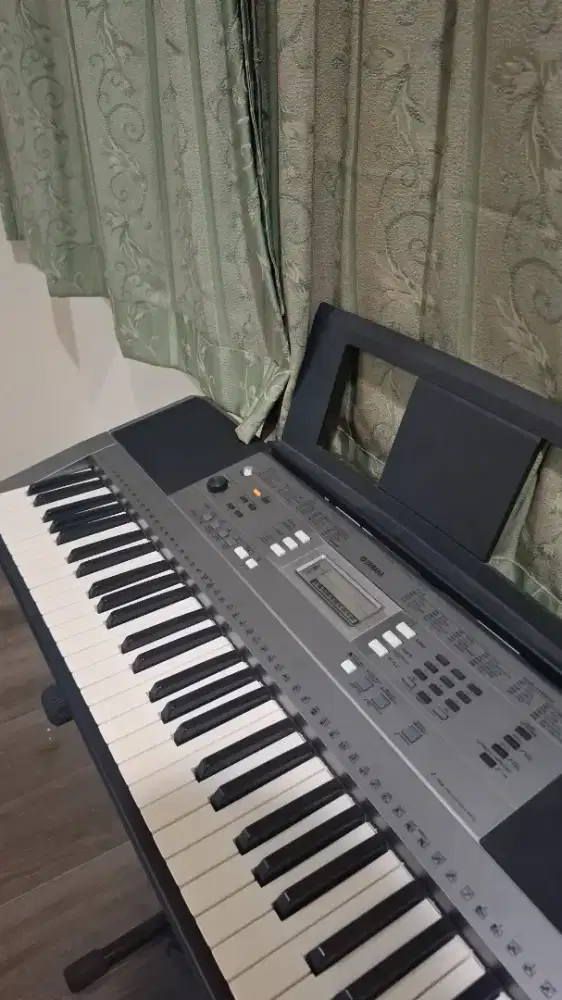 Yamaha PSR E353 Kondisi Like New - Yamaha Keyboard Arranger - PSR