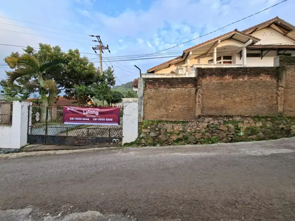 Rumah 2 Lantai dan Luas di Kawasan Nagreg, Bandung dekat dengan Stasiun Nagreg