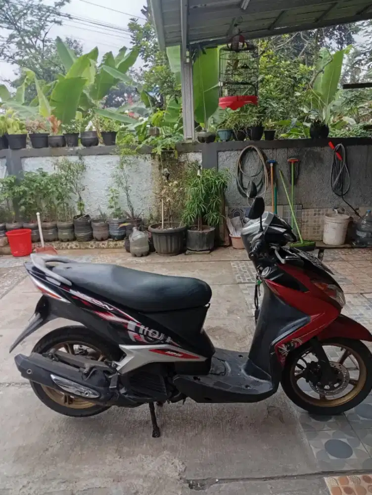 Dijual motor Yamaha xeon 2012