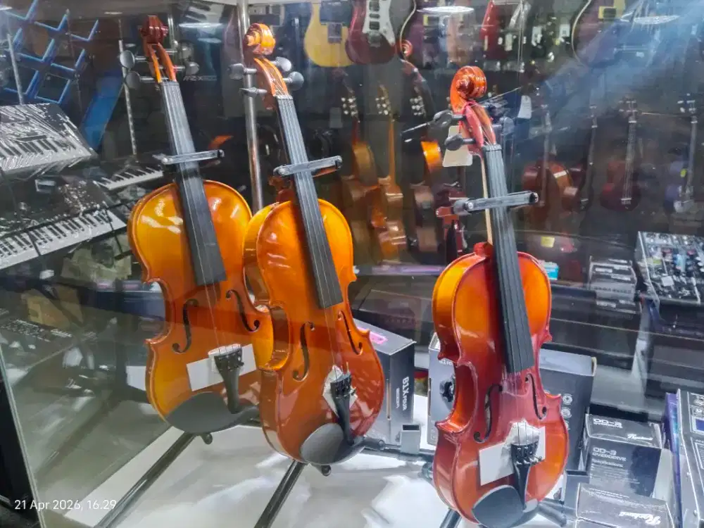 Biola Garansi Resmi, Cicilan bisa tanpa DP, Syarat Cukup KTP.