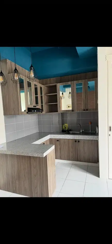 Disewakan apartemen Royal Residence