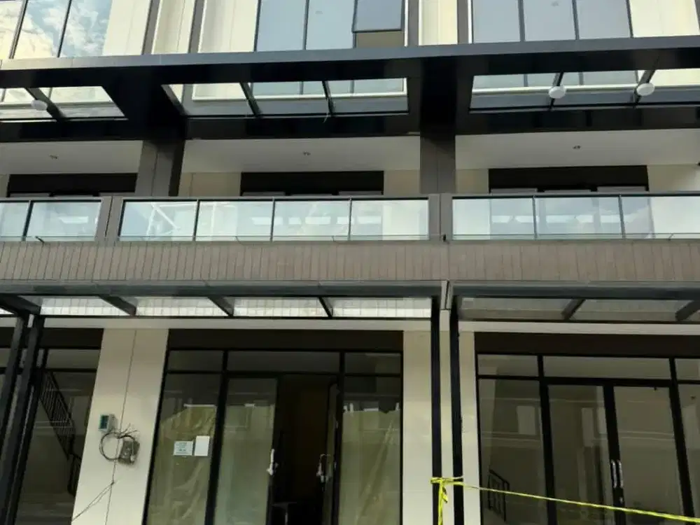 RUKO BARU SORRENTO GRANDE WEST 3 Lantai type alfresco cocok untuk usaha