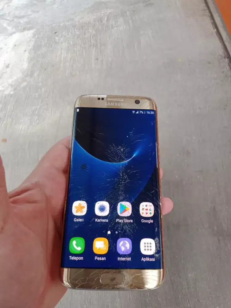 Samsung S7Edge Lcd retak shadow bs tt