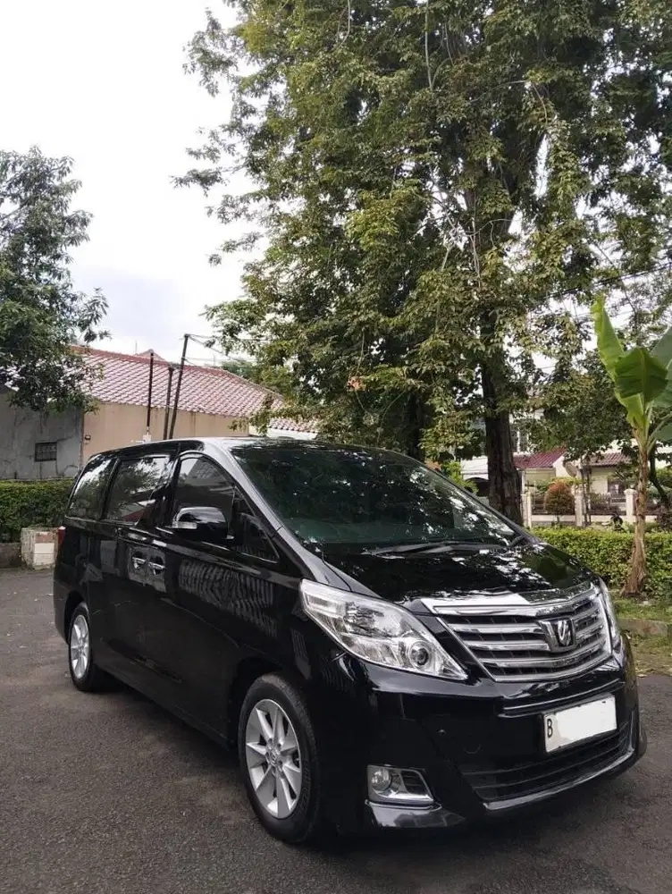 TOYOTA ALPHARD 2.4 G AT 2012(PILOT SEAT)