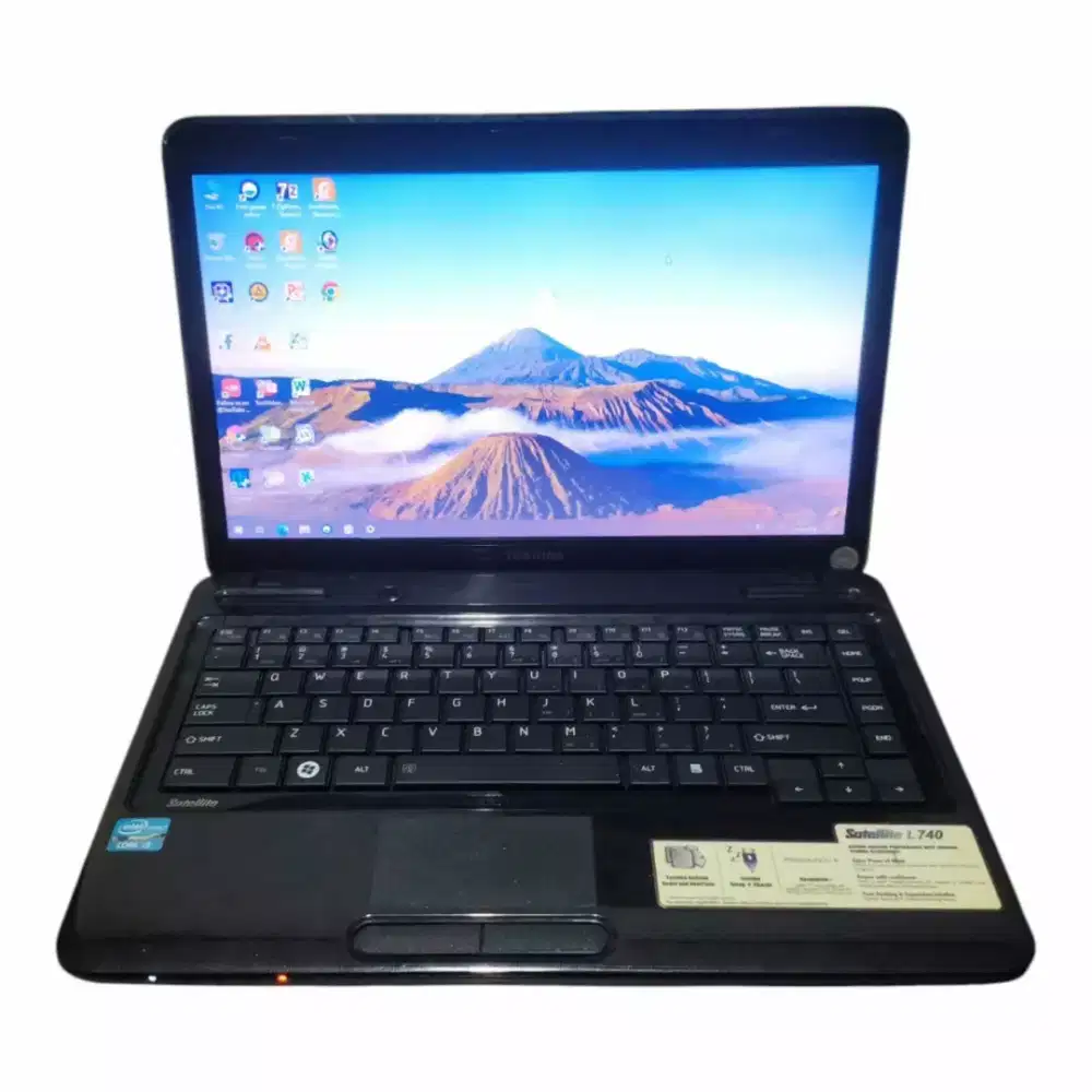 Laptop second Toshiba Satellite L740: 14inchi ram 3GB HDD 500GB