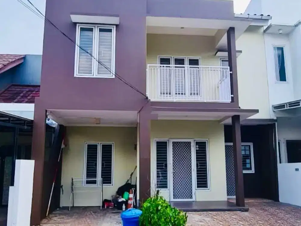 Dijual Rumah Strategis Semi Furnished Dekat Fasilitas Kesehatan di Bintaro Tangsel Gb-17018