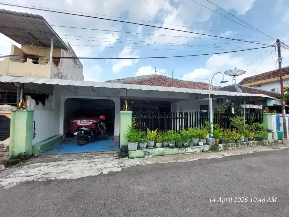 Dijual cepat. Rumah di perumahan Kota Madiun