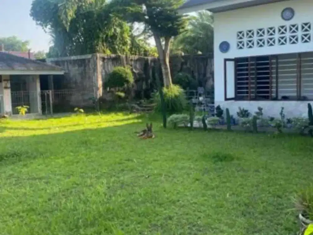 VILLA JALAN PURI TANJUNG SARI KOMPLEK PURI TANJUNG SARI 3 - RINGROAD