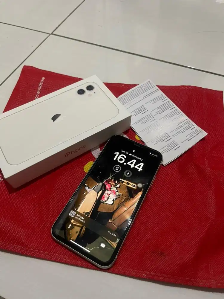 iPhone 11 128gb white ori IBOX
