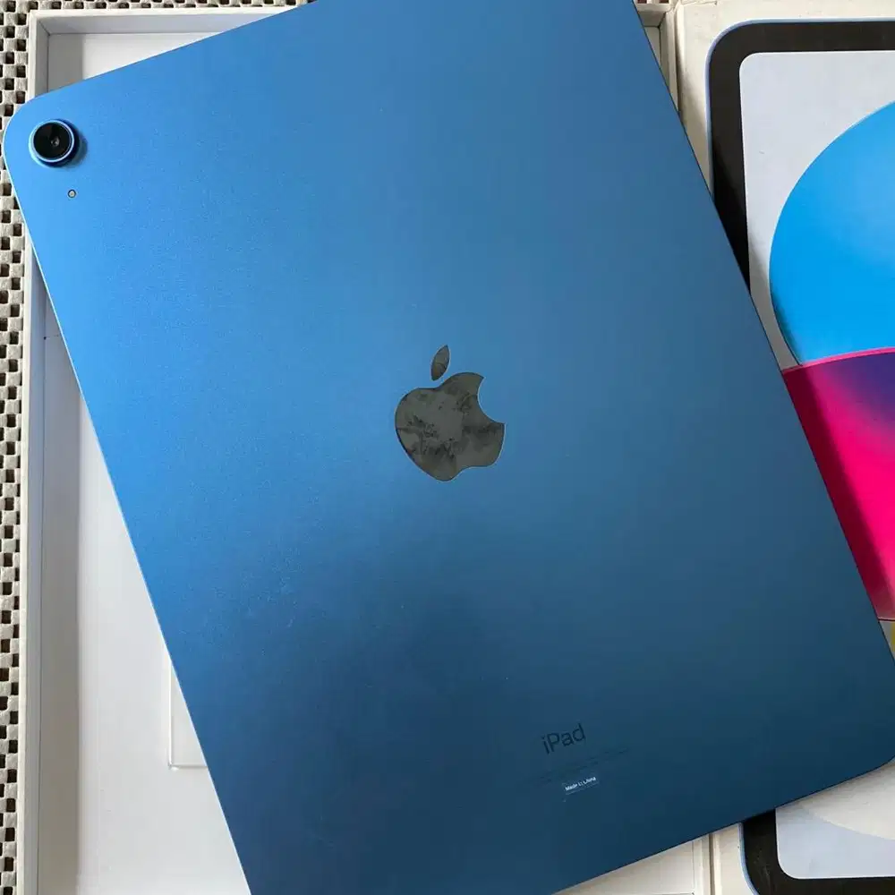 ipad Gen 10 64GB blue Ex Ibox