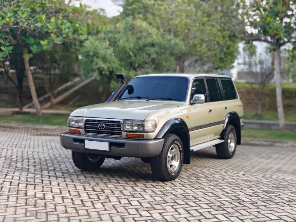 For Sale !! Land Cruiser VX80 1997 !! 1 Tangan dari Baru !!