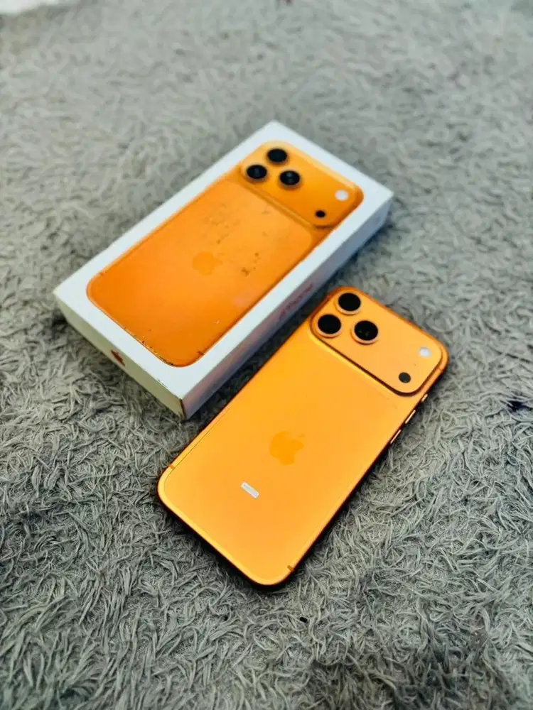 iPhone 17 Promax 256GB Second Resmi Garansi On Feb 2027