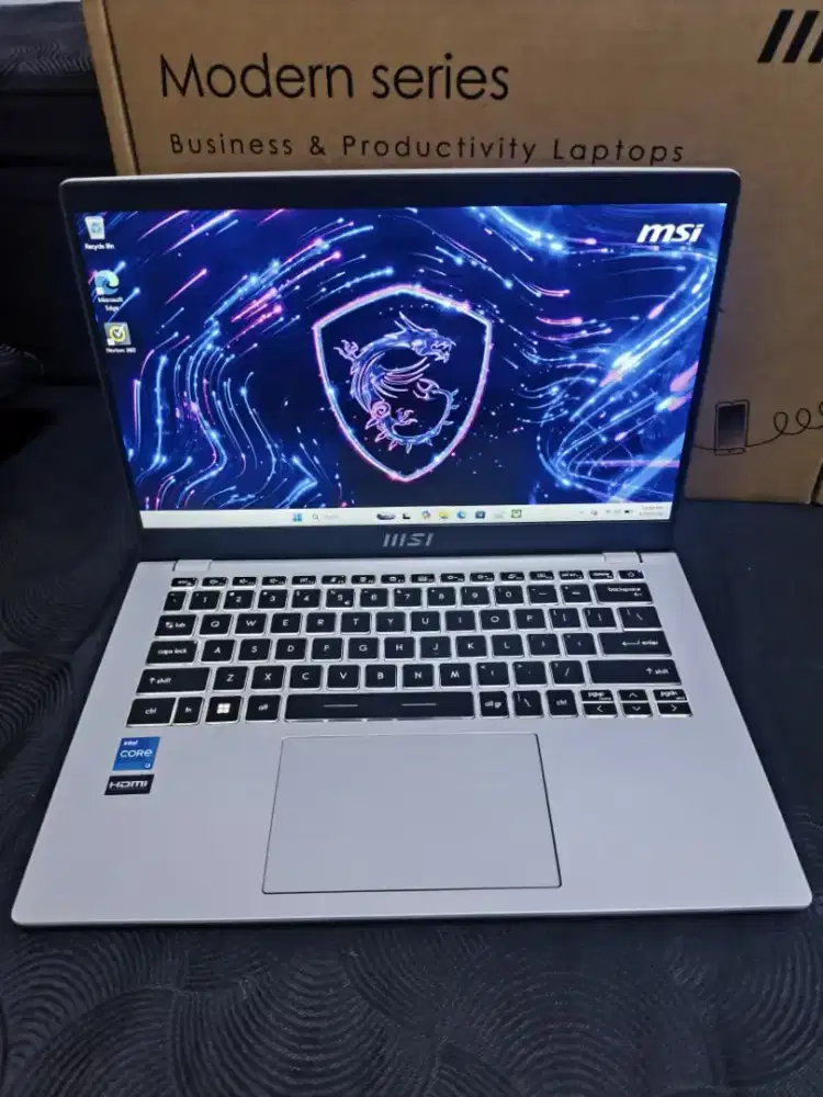 MSI Modern 14 C11M
 [RAM 8GB/SSD]