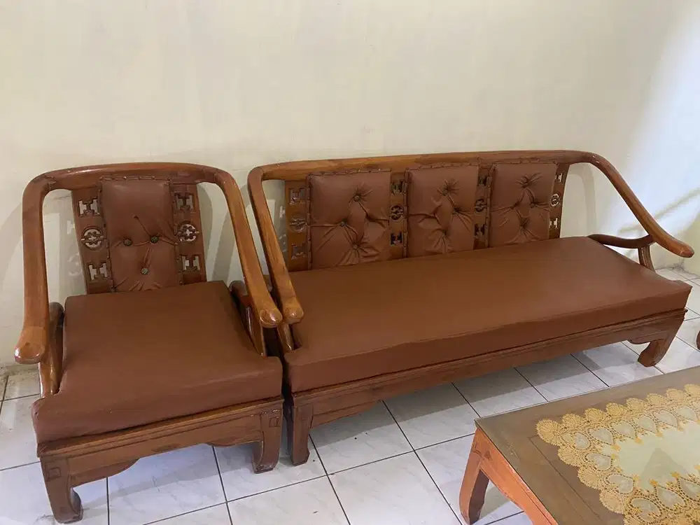 Kursi tamu kayu jati