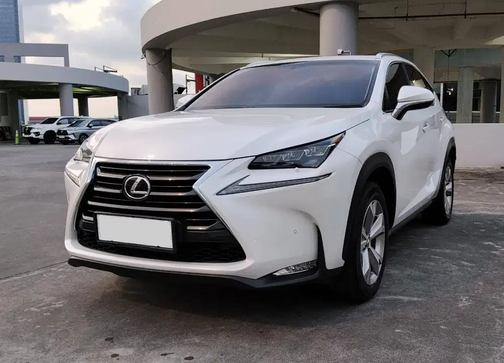 [Penawaran Terbaik!!] Lexus NX200T F SPORT NIK 2015!! Putih