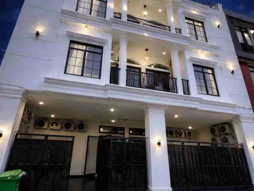 Dijual kost jalan bunga andong suhat malang