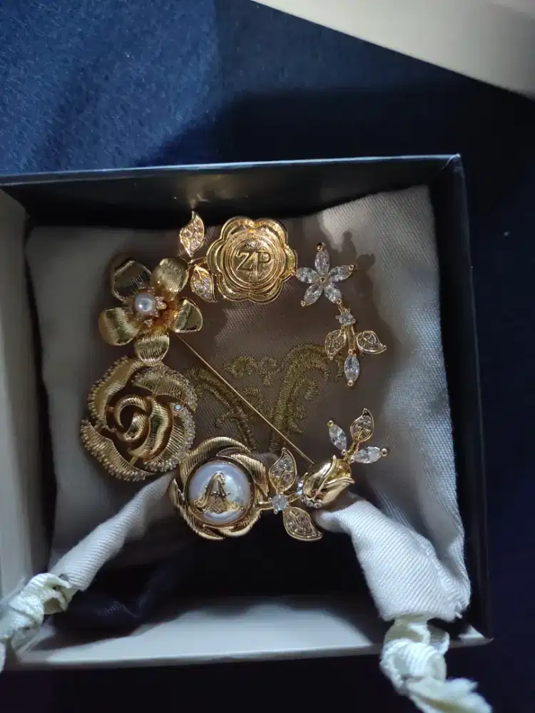 Bros by Ayu Dyah Andari X Zeta Prive