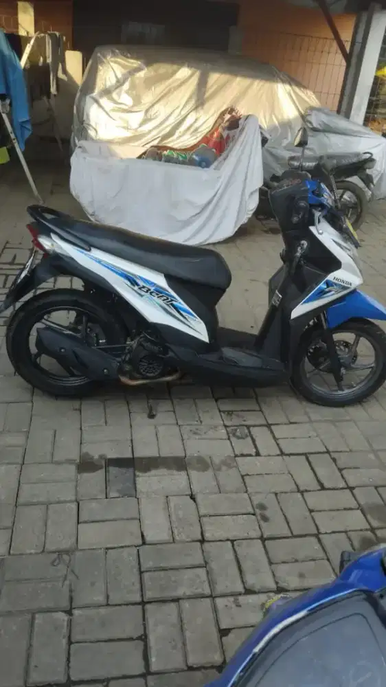 Jual beat 2015 msh mulus