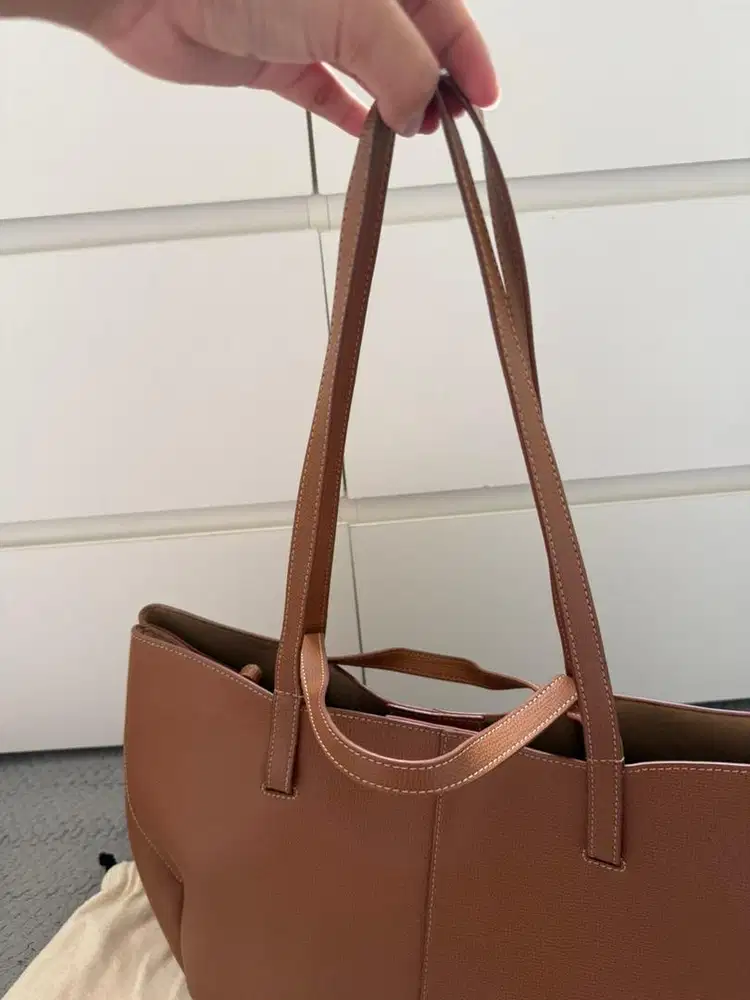 DIJUAL POLENE CYME CAMEL SIZE REGULER