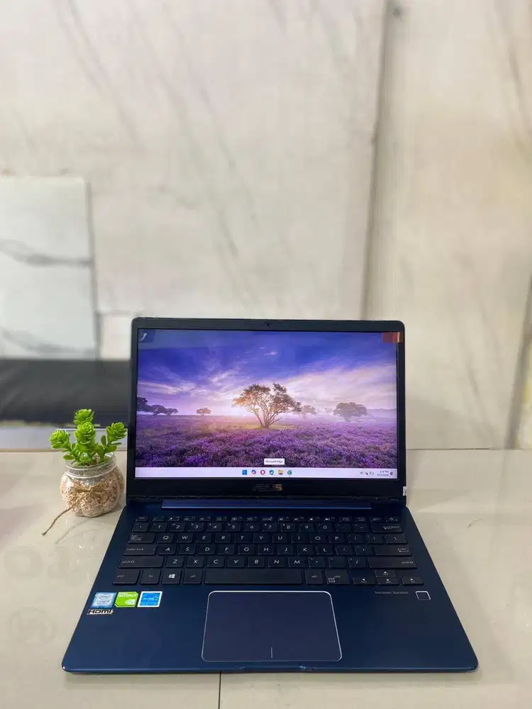 ASUS ZenBook UX331UN Core i5-8250U RAM 8GB SSD 256GB VGA NVIDIA MX150