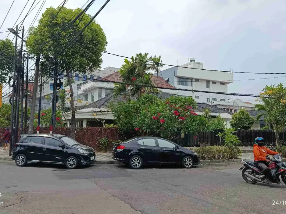 Rumah Jual Diponegoro Surabaya Hook Murah