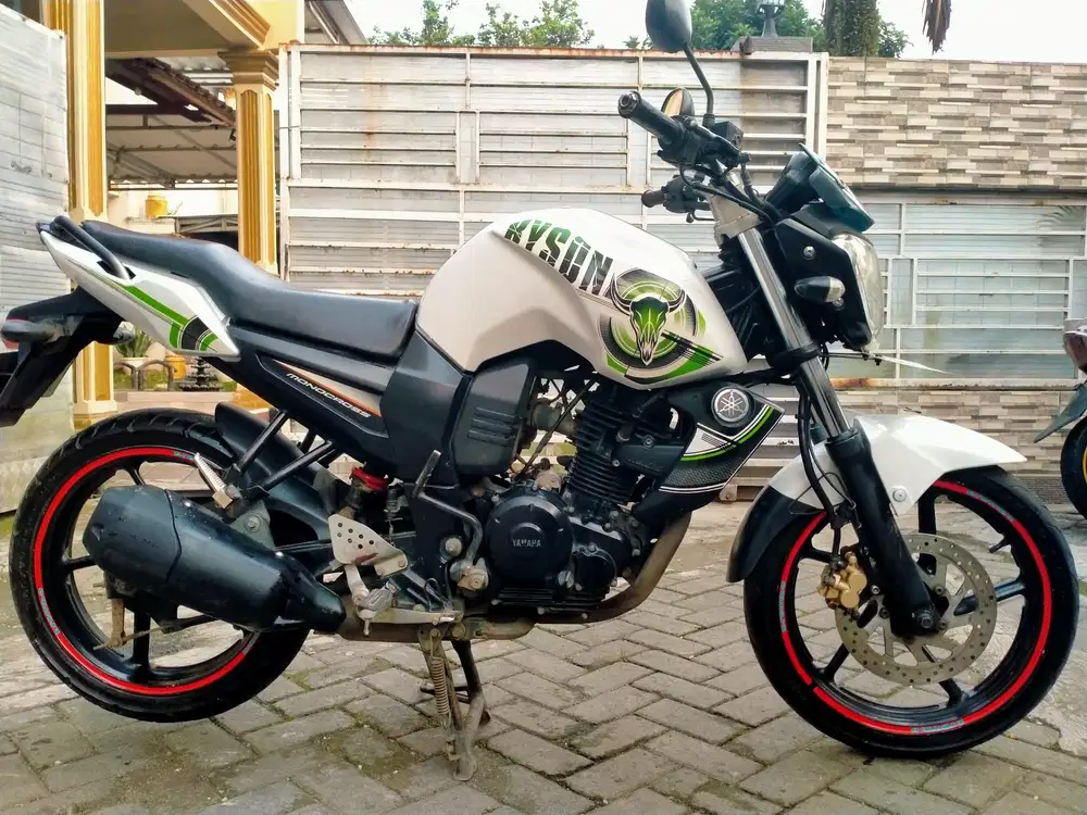 Yamaha Byson pajak hidup lengkap motor sehat kterangan detail dibawah