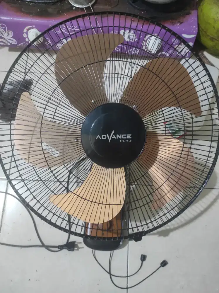 kipas advance dinding 18 inc