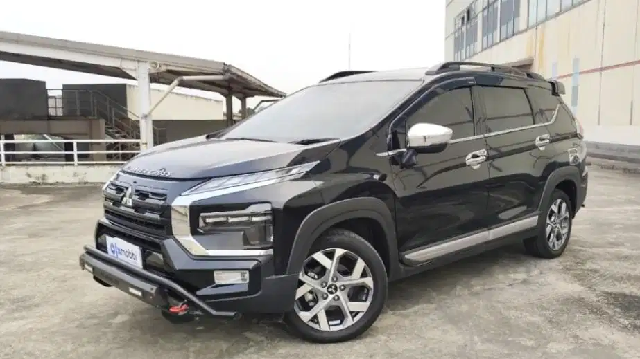 DP RENDAH Mitsubishi Xpander 1.5 Cross Premium Package 2023 FBF