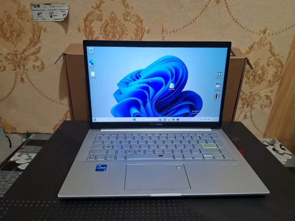 Laptop Asus Vivobook X421EAY - Core i5-1135G7 -8GB -SSD 512GB -MULUS