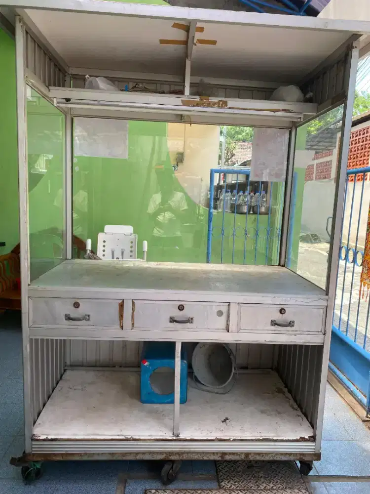 DIJUAL Etalase roda kaca Bakso