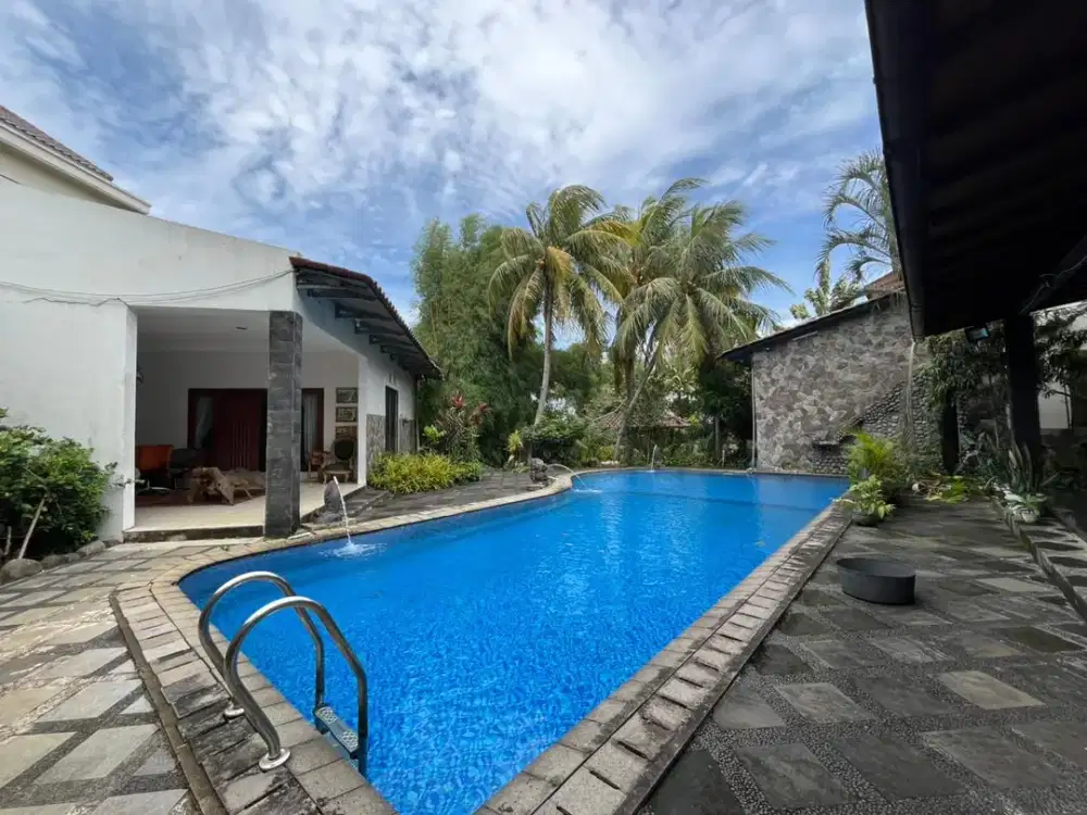 Ss.3762 - Murah !! Dijual Rumah Ada Villa dan Pool Luas 2.504 di Perum. Villa Duta Bogor , Bisa Nego