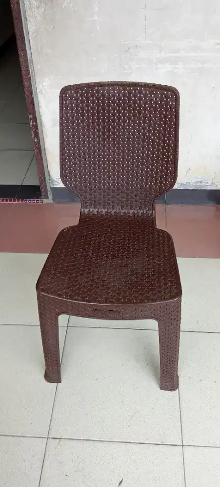 Kursi plastik olympast