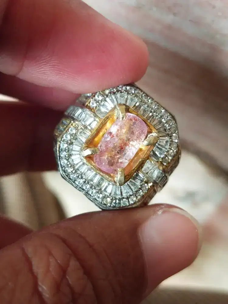 Safir selon srilanka