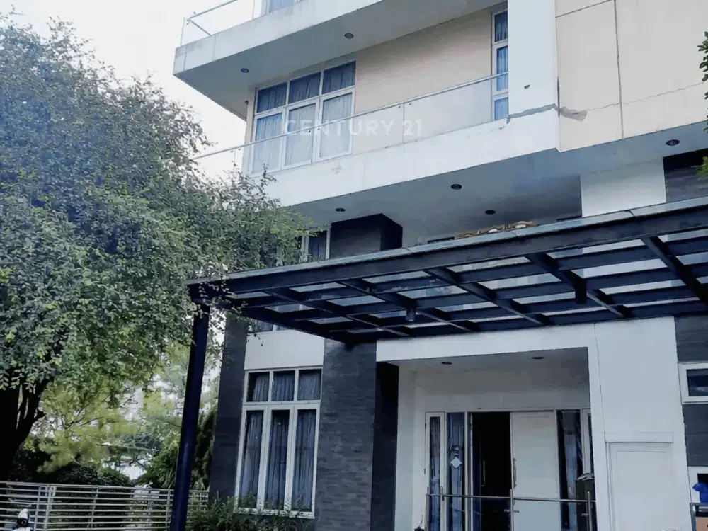 Jual Rumah Pinewood Residence Kramat Jati  Dekat Akses Tol