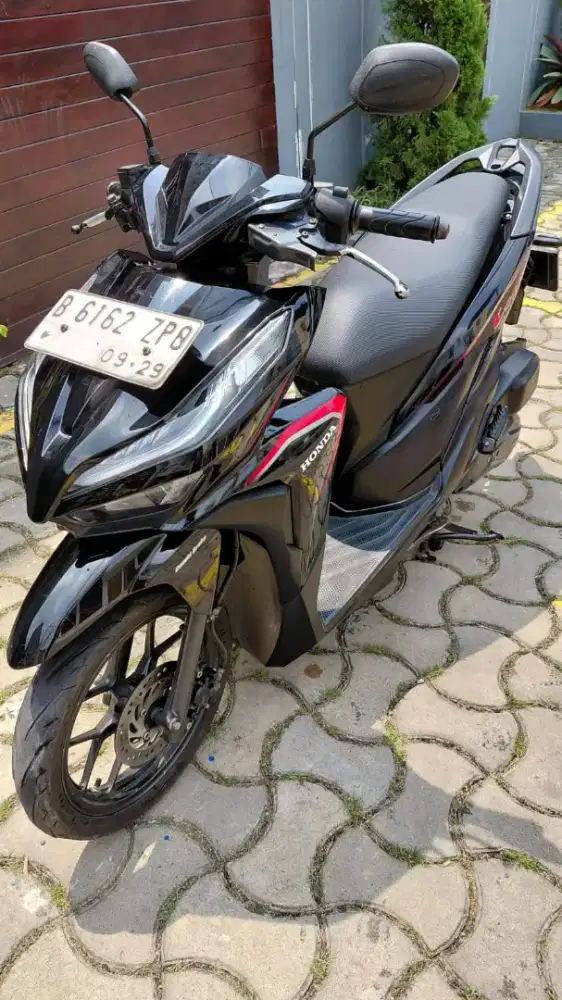 DIJUAL CEPAT HONDA VARIO NEW 125 CC ORIGINAL
