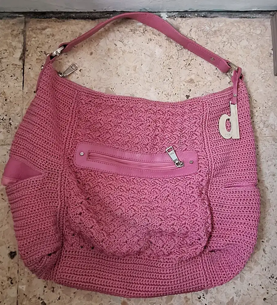 Tas Dowa rajut mix kulit minus kotor tipis bagian bawah