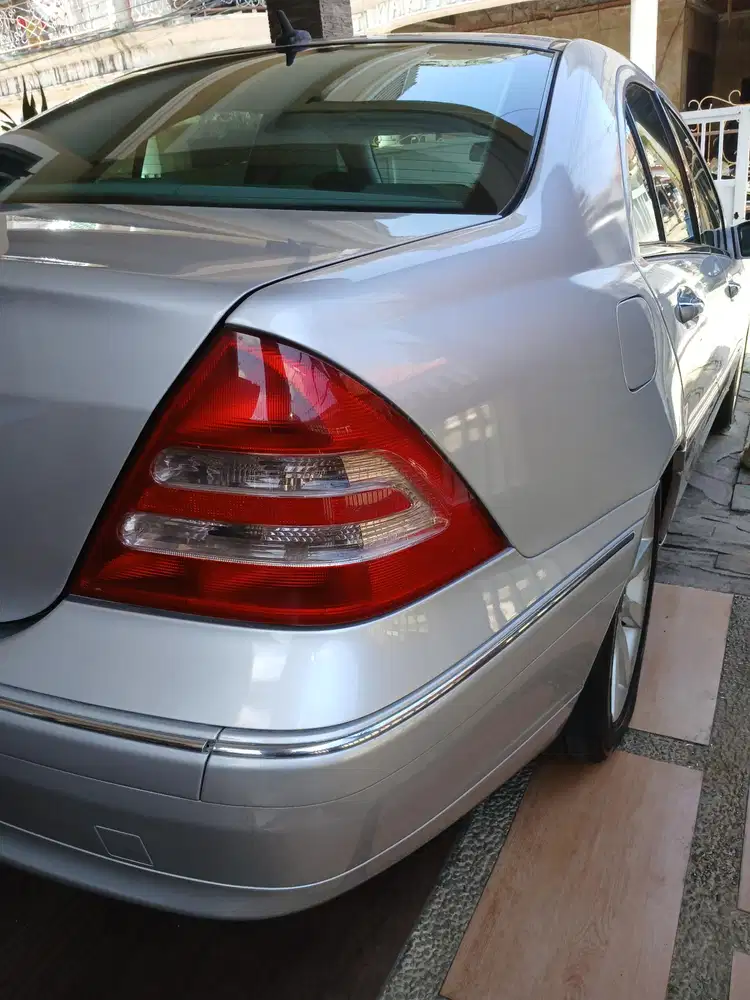Mercedes-Benz C240 2002 Bensin