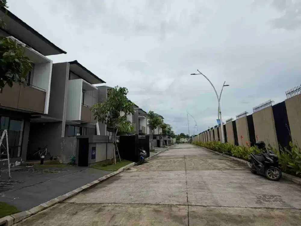 Dijual rumah 2 lantai siap huni akses tol cakung timur jakarta timur