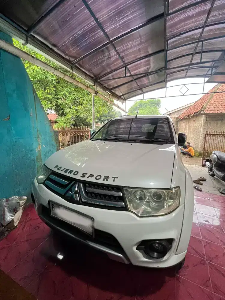 Dijual Mobil Pajero Sport