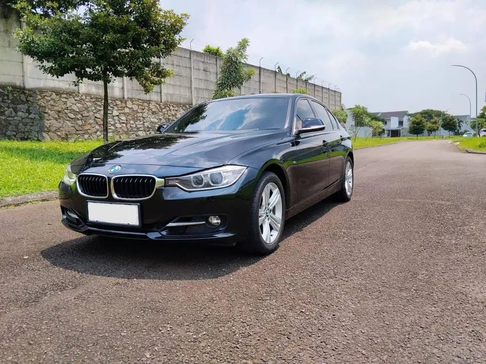 [Penawaran Terbaik!!]BMW 320i F SPORT NIK 2015!! Hitam