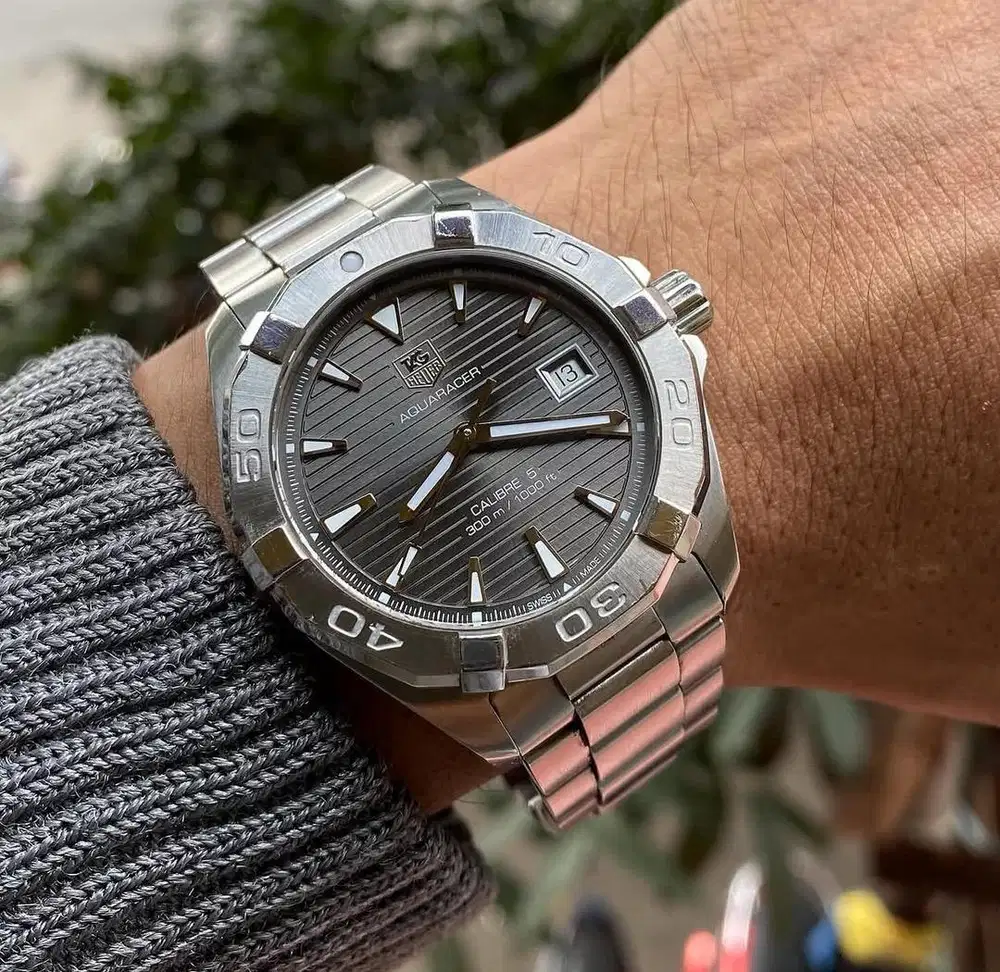 Tag Heuer Aquaracer 300M  Calibre 5 WAY2113 Automatic 40.5mm