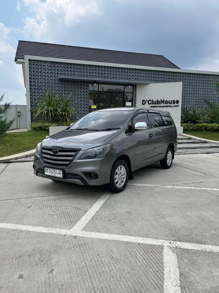 Innova G 2.0 AT 2013