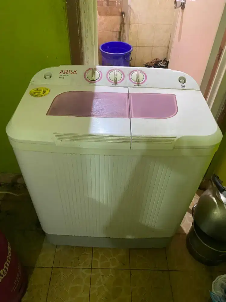 Mesin Cuci Arika