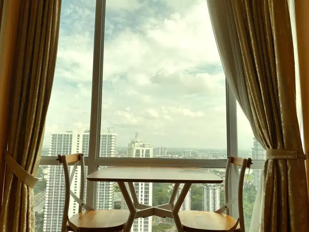 Disewa termurah Woody & Luxurious URESIDENCE 2 - 2bedroom