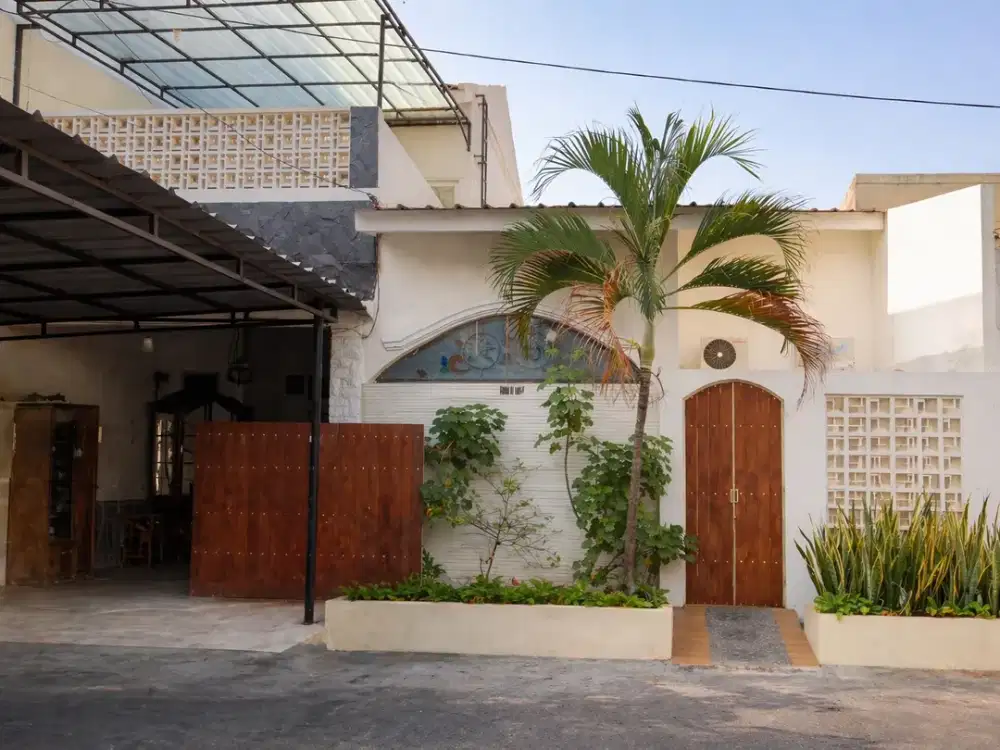 Rumah Kost 7 Pintu Dijual di Duta Bumi Samping Harapan Indah Bekasi