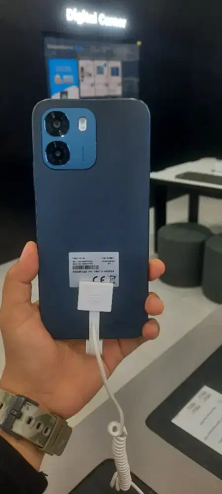 Oppo A6,cicilan hanya 15rbuan perhari