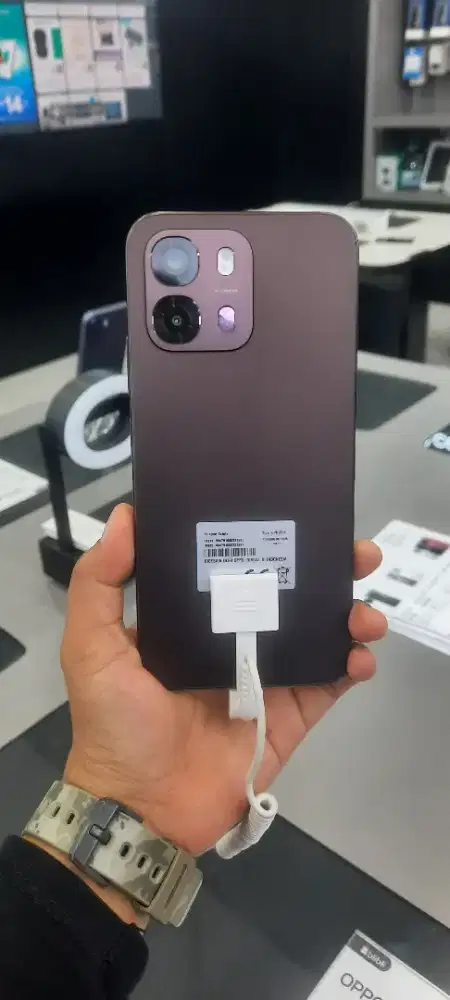 Oppo A6s, cicilan hanya 15rbuan perhari
