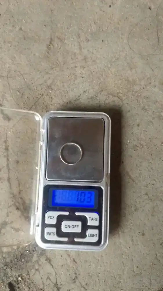 Terima emas tampa surat dengan harga tertinggi