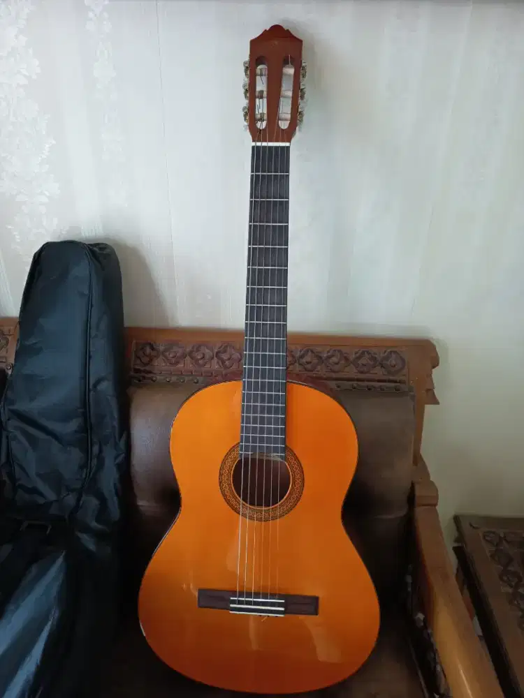 Yamaha cg 102 original