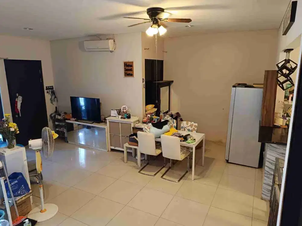 Dijual cepat rumah rapi di Eminent Bsd City